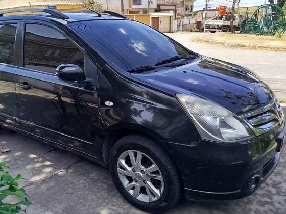 NISSAN LIVINA 1.8 S 16V FLEX 4P AUTOMÁTICO